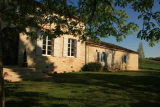 Le Farat Bed & Breakfast - Auvillar - 0