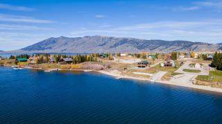 NEW LISTING Lakeside Paradise at Henry - Island Park - 1