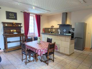 Gîte avec 3 chambres, jardin privatif, 12 vélos, proche de Cognac - FR-1-653-205 - Cherves-de-Cognac - 4