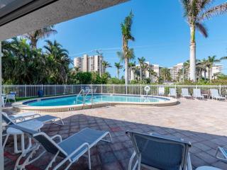 Walk To Beach I Marco Island Tropical Retreat - Marco Island - 0