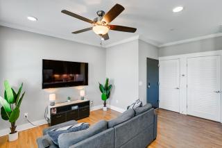 Modern Nashville Condo Walk to Local Breweries! - 6