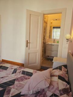 Queen Chic Apartment 2 - La Spezia - 4