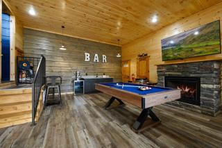 Summer Deal- New4 Suites, View, Game Room & Hot Tub - 6