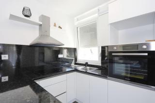 Apartments Anmalu with Jacuzzi - Pirovac - 8