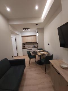 Real City Karagiorgi - 7