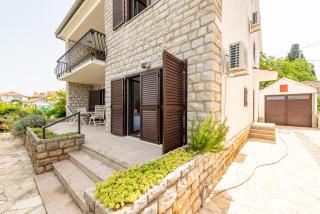Villa LUMA Sukošan - house by the sea - Sukošan - 5