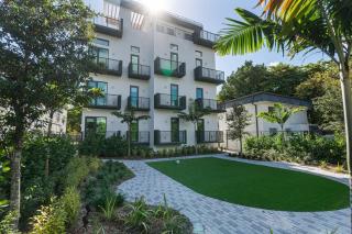Olive Apartments - 3