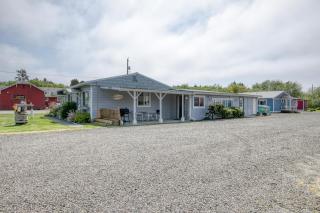 Sand and Surf Cottage 2-Bed by the Sea w fireplace - Grayland - 6