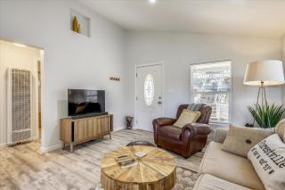 Forest Heights - Forestville - 4