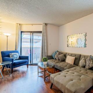 Bright & Cozy 1BD Condo near UofA, UMC w Pool, Parking - Low Summer Rates! - Tucson - 5