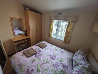 Meadow Lakes Caravan Golden palm - Chapel Saint Leonards - 1