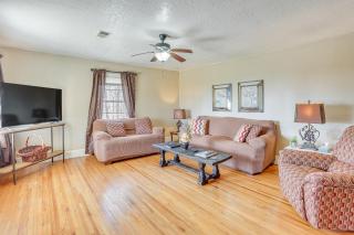 Charming Gadsden Home w/ Golf Course Views! - 7