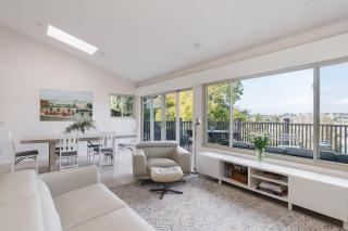 Spacious and Bright 5-Bedroom Oasis Pool and Yard - La Mesa - 8