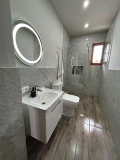 Kiki's Rooms 2 - Vlorë - 4