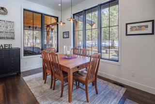 Suncadia 3 Bedroom Home with Golf Course Views - 2