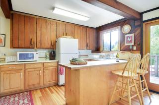 The Boat House - Guerneville - 6