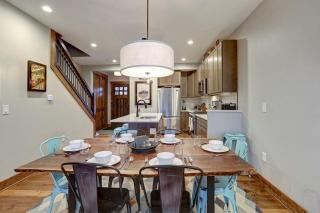 Suncadia 2 Bdrm with Patio Overlooking the Mountains - 3