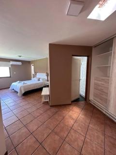 Casa con jardin excelente ubicación - Ciudad Lujan de Cuyo - 2