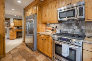 Suncadia Trailhead 1 Condo 105 - Cle Elum - 3