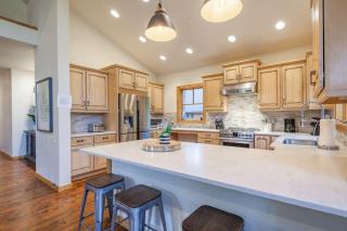 Game Room, Private Hot Tub & Suncadia Pool Access - 1