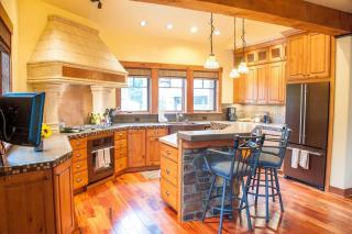 Suncadia 5 Bdrm Lodge Inspired Home with Golf Course Views - Cle Elum - 9