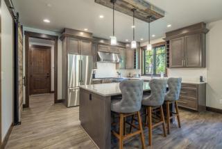 Suncadia 4 Bdrm Home Beautiful Floor to Ceiling Fireplace - Cle Elum - 4