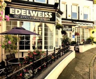Edelweiss Guest House - Douglas - 0