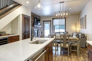 Suncadia 2 Bdrm Townhome in Resort Core - Cle Elum - 6