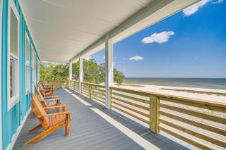 Long Beach Home with Views and On-Site Beach Access! - Long Beach - 0