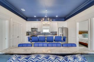 Long Beach Home with Views and On-Site Beach Access! - Long Beach - 5