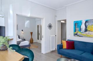 Acropolis 2BD Unique Private Entrance Apartment - Atene - 7