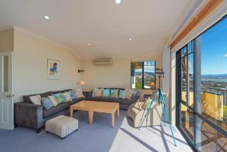 Jacaranda - Views over Tasman Bay - 2
