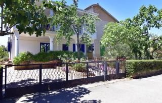 Apartments with a parking space Umag - 22813 - 0