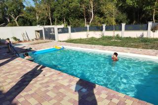 Bright house with pool and terrace - LʼIsle-sur-la-Sorgue - 0