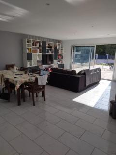 Bright house with pool and terrace - LʼIsle-sur-la-Sorgue - 7