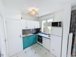 Maison de ville à 50m de la plage et commerces, 2 chambres, cour mitoyenne - FR-1-361-114 - 9