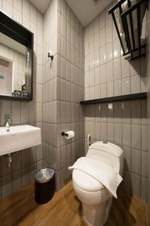 Ando Hotel Batam - 1