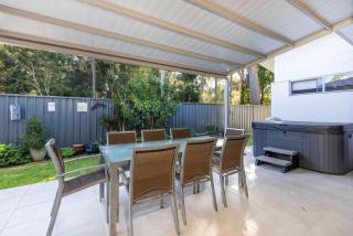 Bay Gem - Pet Friendly with Spa - Callala Bay - 9