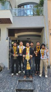 Anirudh Homestay - Agra - 9