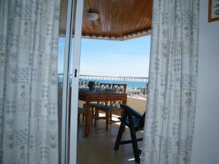 Playa de Gandía, primera línea posterior, 3 dormitorios con piscina y tenis. EXCLUSIVO FAMILIAS - ES-314-8 - Gandía - 4