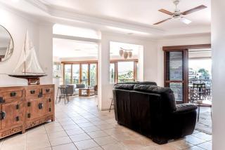 The Seahorse ~ Family & Pooch Friendly Home - Noosaville - 3