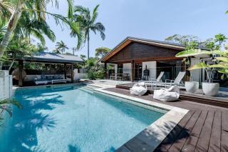 The Seaglass Villa - Private Pool and Sauna - Sunshine Beach - 0
