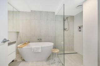 Hampton's Style Beach Retreat in Noosa's Heart - Noosa Heads - 3