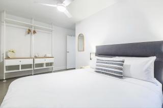 'Cedar Loft' Contemporary Comfort in Leafy St Kilda - 7