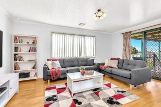 Hillside Hideaway - Family Home Near Victor Harbor - Victor Harbor - 9