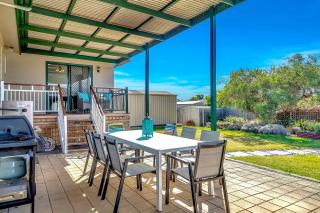 Hillside Hideaway - Family Home Near Victor Harbor - Victor Harbor - 7
