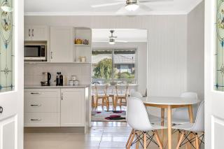 Hillside Hideaway - Family Home Near Victor Harbor - Victor Harbor - 6