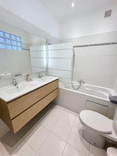 Cannes 3 BR 3 bath close to Palais & Croisette by Olam Properties - Cannes - 2