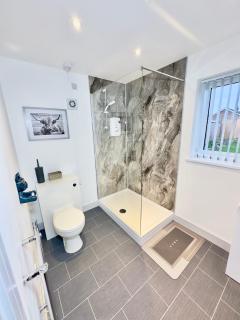 Clarendon House - Hot Tub - Lincolnshire - 3