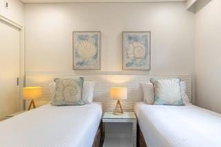 Rooftop Resort Oasis at Temple with Spa - Port Douglas - 1